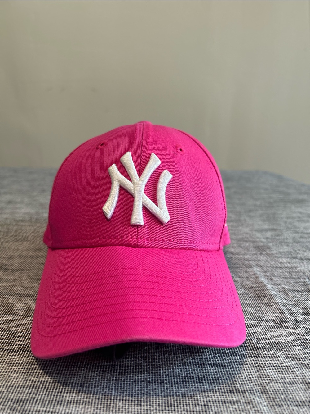 New Era New York Yankees Pink Strapback Cap 9forty Youth Child Adjustable 940